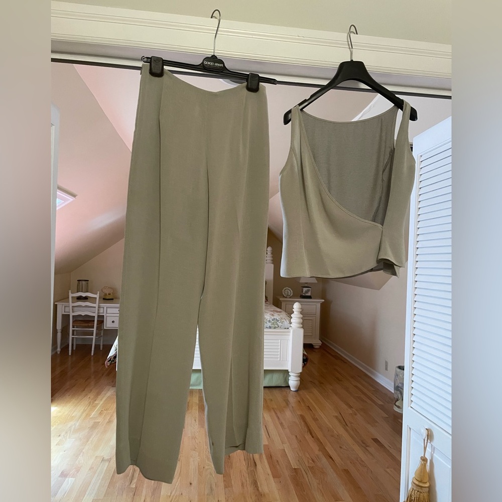 Giorgio Armani Gray/Tan Trouser set for a Modern Look